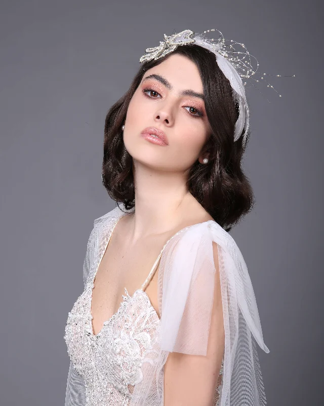 Swan – Unique hairband for brides. Beautiful Bridal Gown