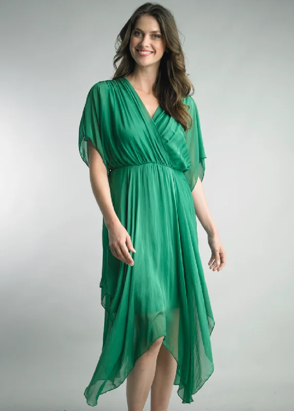 GREEN SILK DRESS Casual unclassified dresses