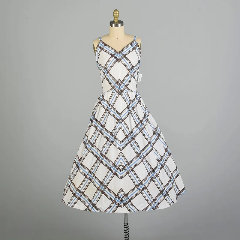 Medium 1950s Day Dress Blue Plaid Casual Cotton Summer Sleeveless Sundress Affordable unclassified dresses