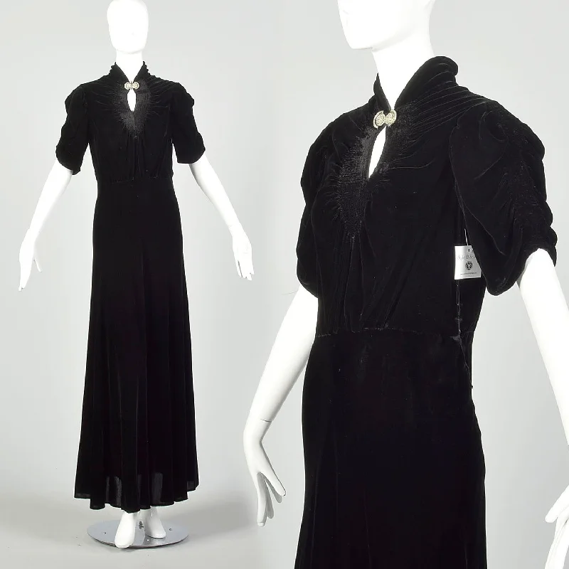 Small 1930s Dress Formal Black Silk Velvet Keyhole Neckline Evening Gown Color block unclassified dresses