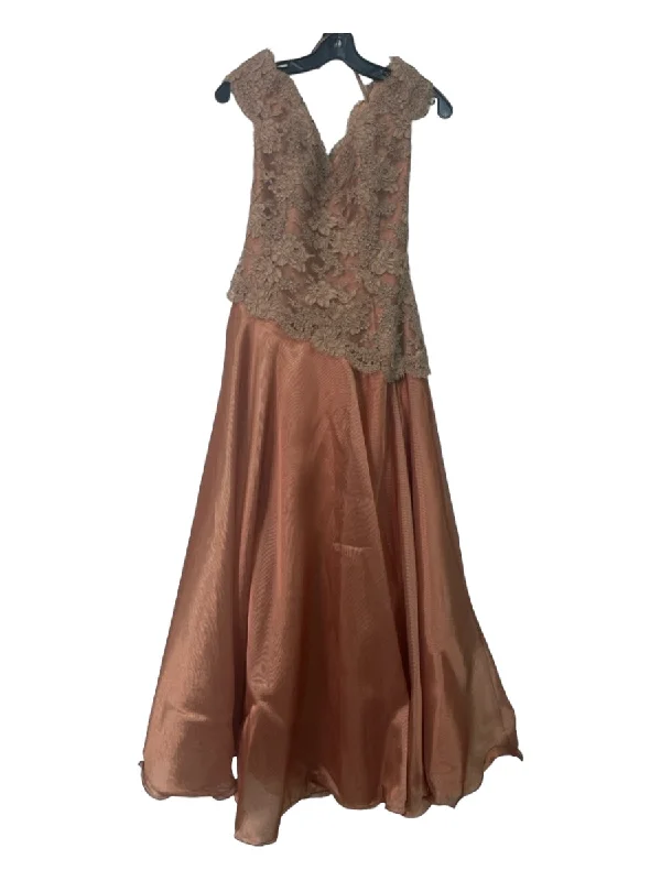 Rose Taft Size 8 Beige & Champagne Chiffon Lace Overlay Sweetheart Gown Dress Sleeveless Lace Dress